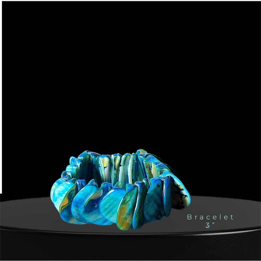 Oceanic Blue Shell Bracelet